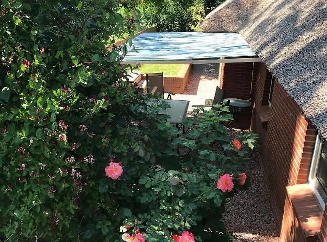 Ole Diekhus * Neuendorf-Sachsenbande